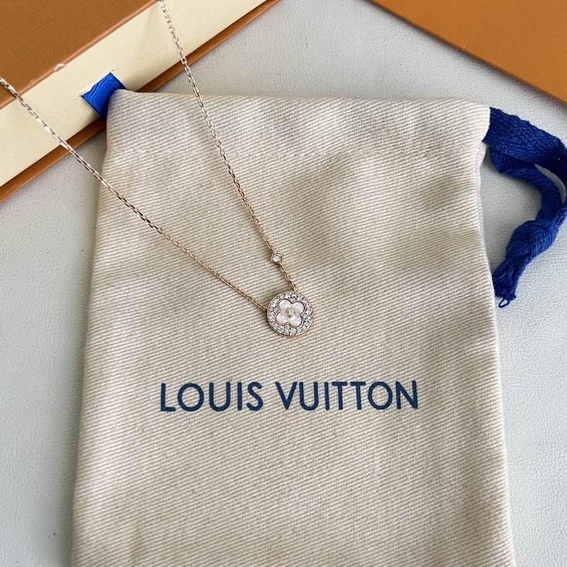 LV Necklace 05yxs196 (3)