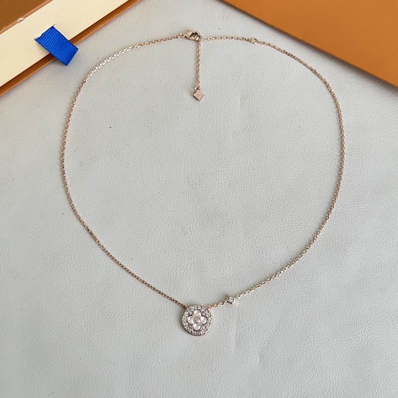 LV Necklace 05yxs196 (4)