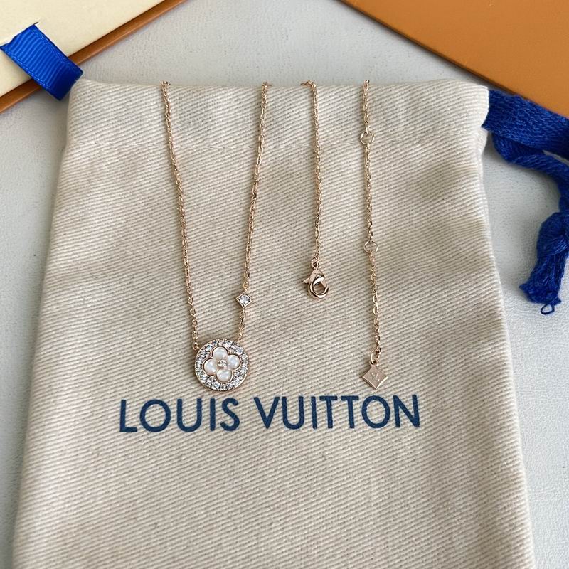LV Necklace 05yxs196 (5)