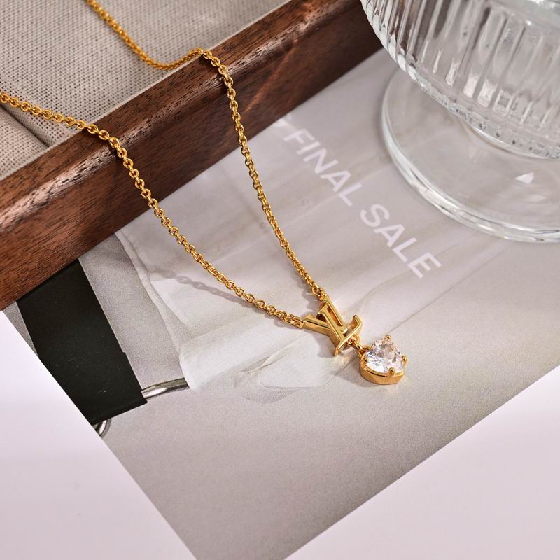 LV Necklace 05yxs202 (3)