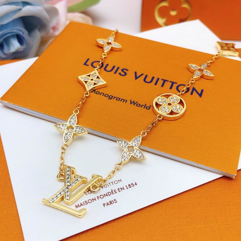 LV Necklace 05yxs203 (1)