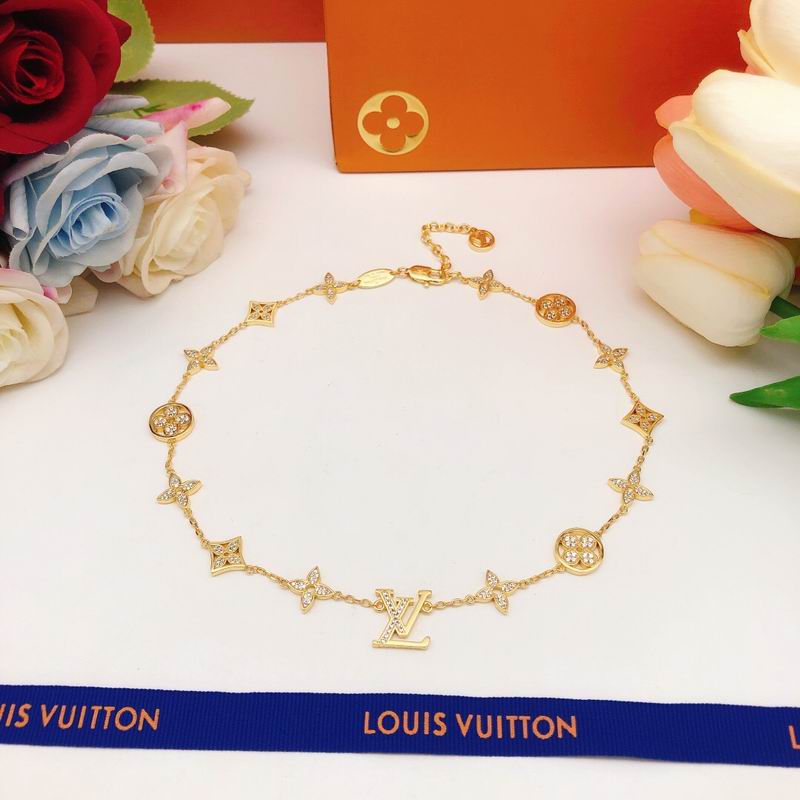 LV Necklace 05yxs203 (8)