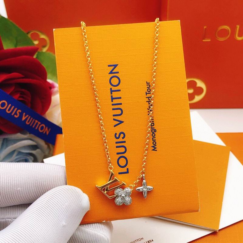 LV Necklace 05yxs73 (7)