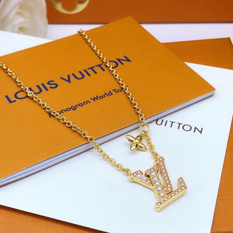 LV Necklace 05yxs76 (1)