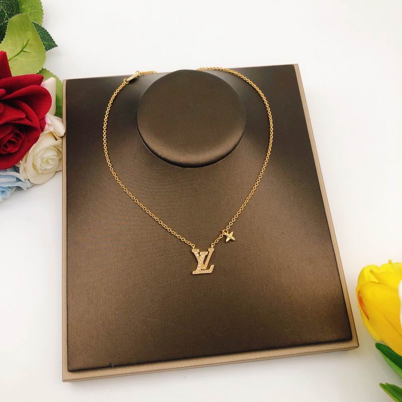 LV Necklace 05yxs76 (7)