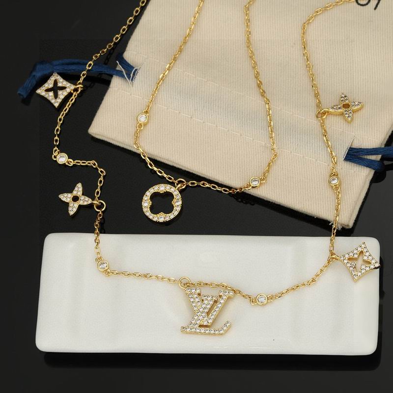 LV Necklace 05yxs91 (5)