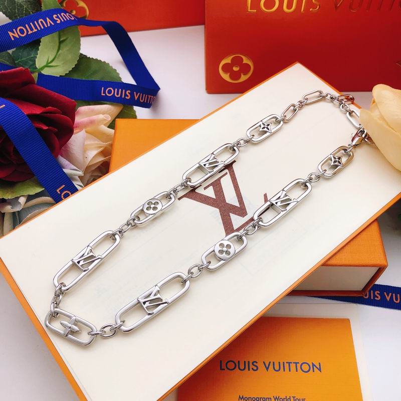 LV Necklace 05yxs97 (7)