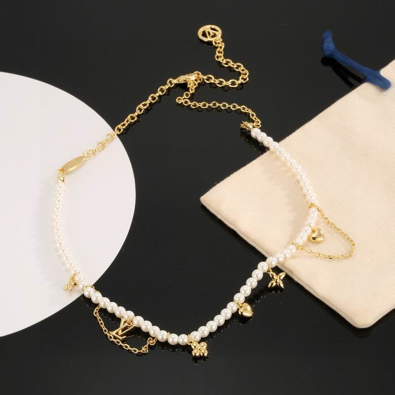 LV Necklace 05yxs99 (6)