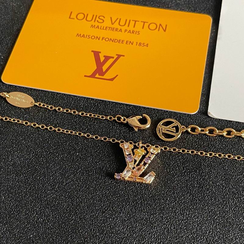 LV Suits 05yxs12 (3)