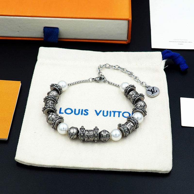 LV Suits 05yxs15 (19)