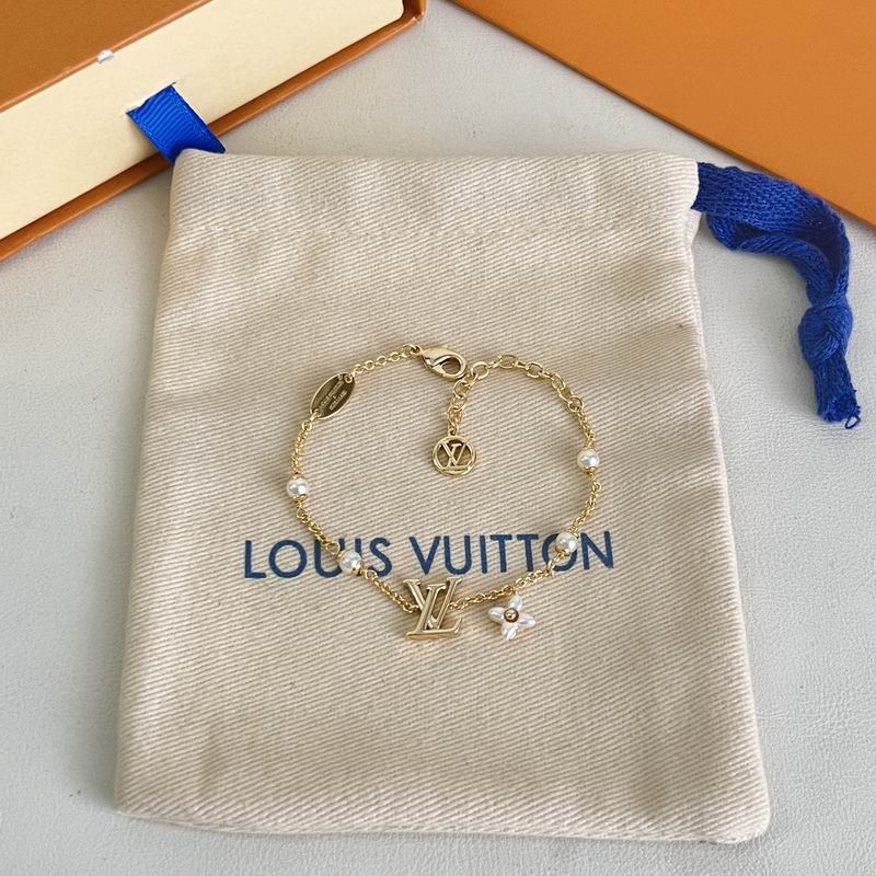 LV Suits 05yxs20 (2)