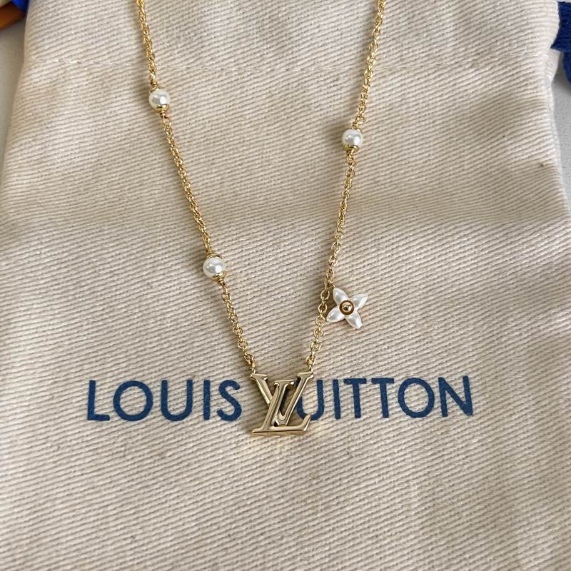 LV Suits 05yxs20 (9)