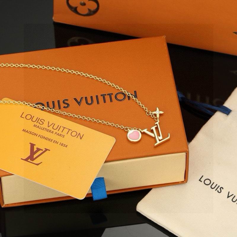 LV Suits 05yxs22 (4)