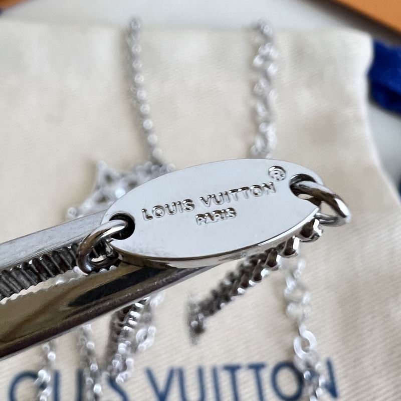 LV Suits 05yxs27 (11)