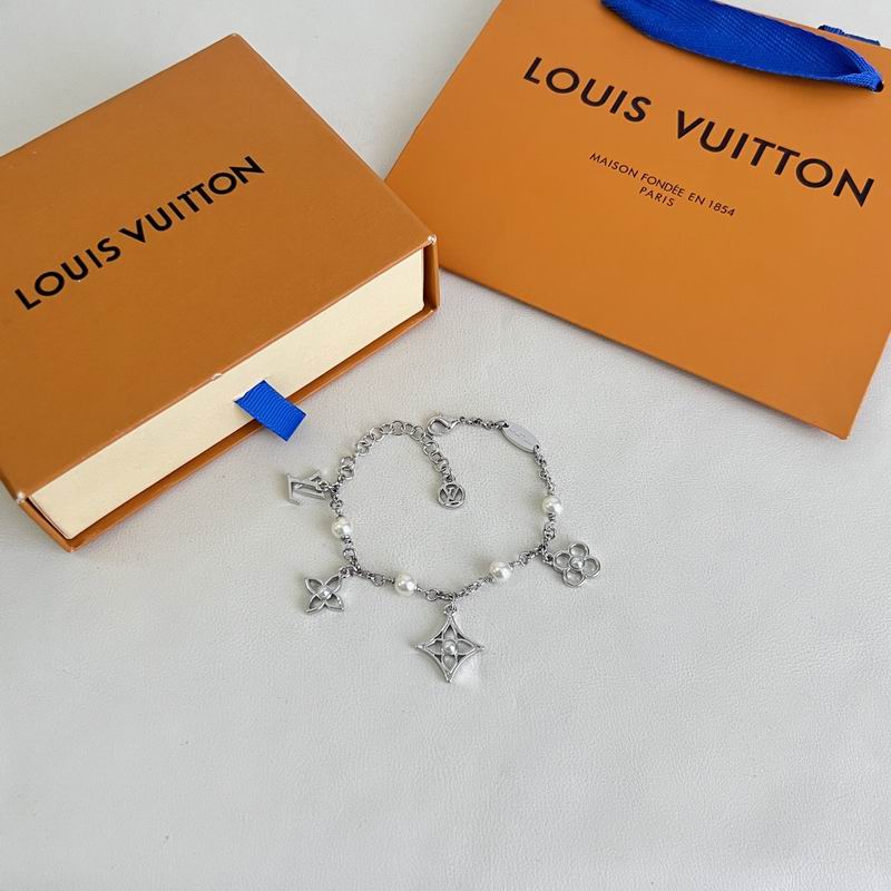 LV Suits 05yxs27 (12)