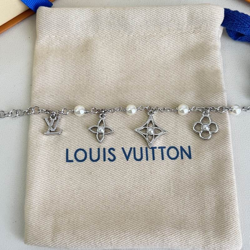 LV Suits 05yxs27 (4)
