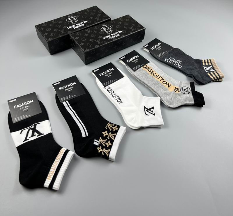 LV socks QY (44)