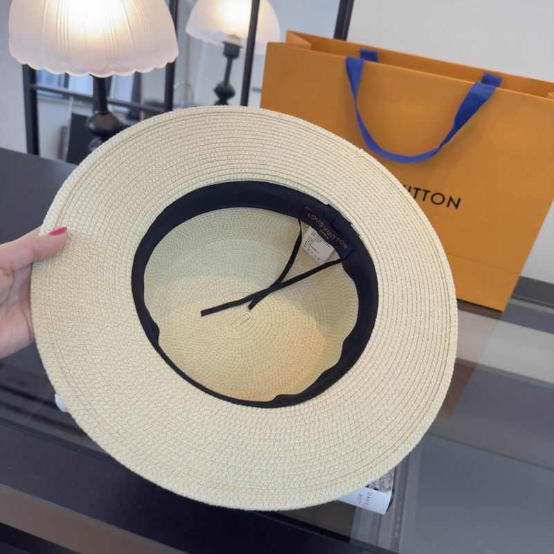 LV top hat (442)