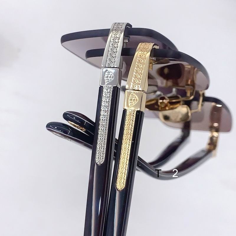 MAYBACH THEEGENT 56 18-145 B06