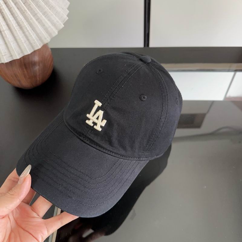 MLB Cap (1023)