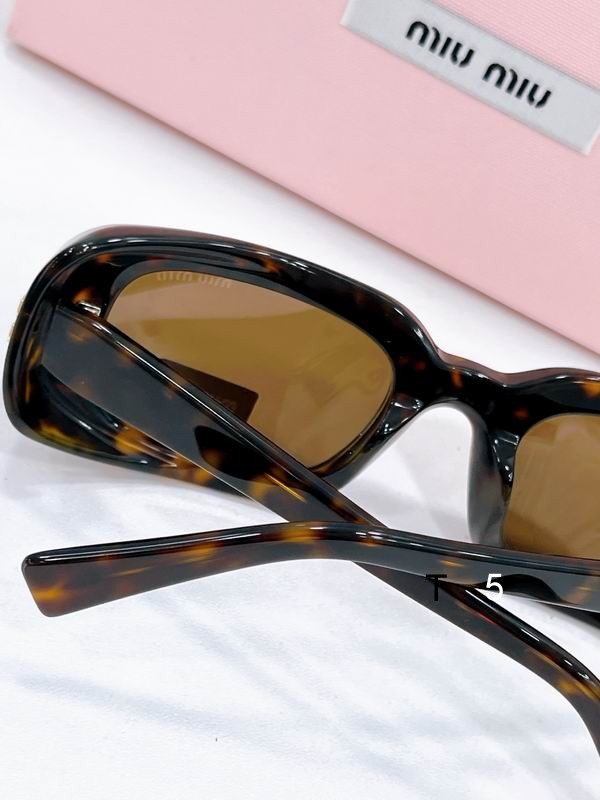 MiuMiu 0604 52 22-145 F09