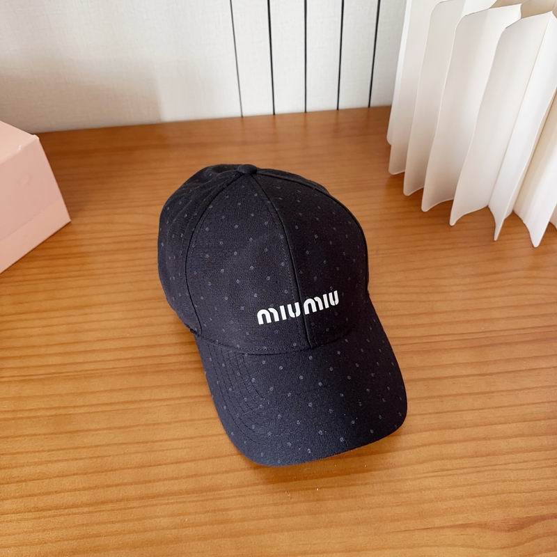 Miumiu Cap (2034)