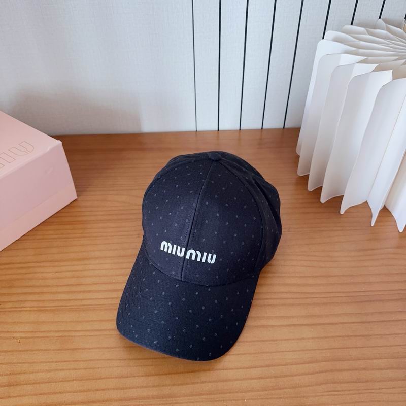 Miumiu Cap (2036)