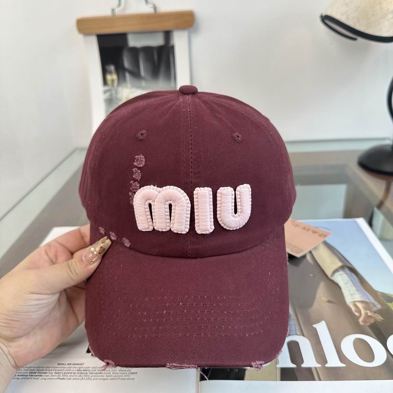 Miumiu Cap (603)