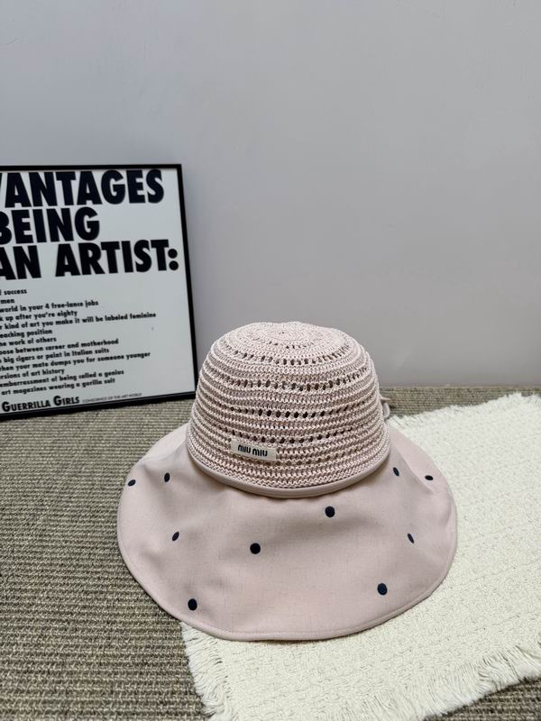 Miumiu Hat (685)