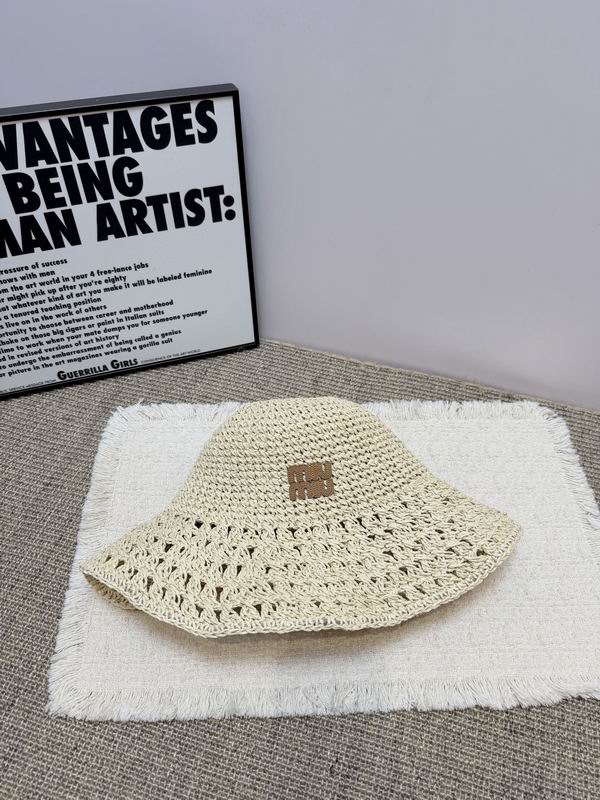 Miumiu Hat (694)