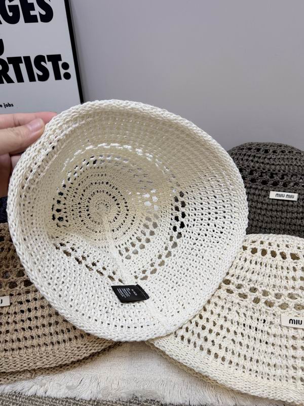 Miumiu Hat (696)