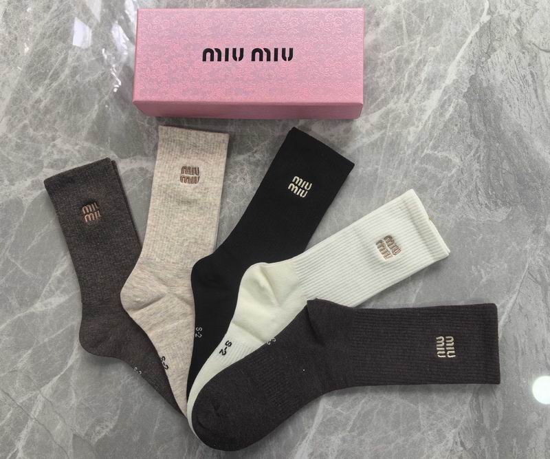 Miumiu socks QY (201)