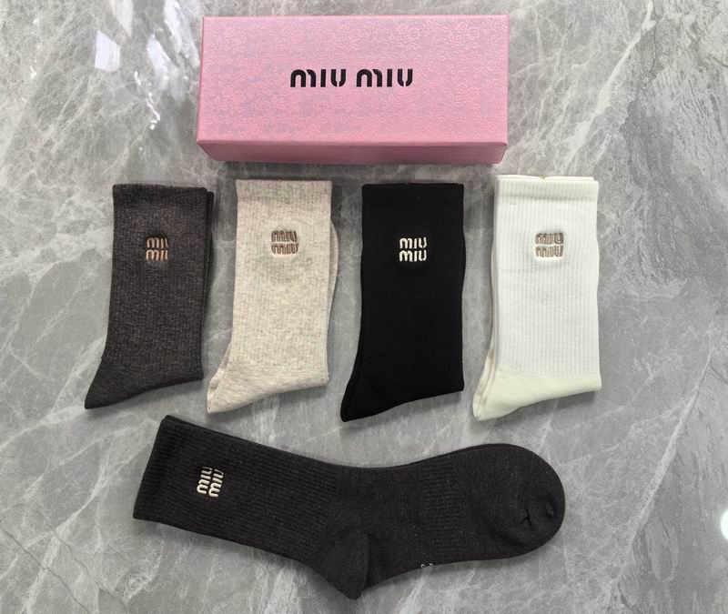 Miumiu socks QY (203)