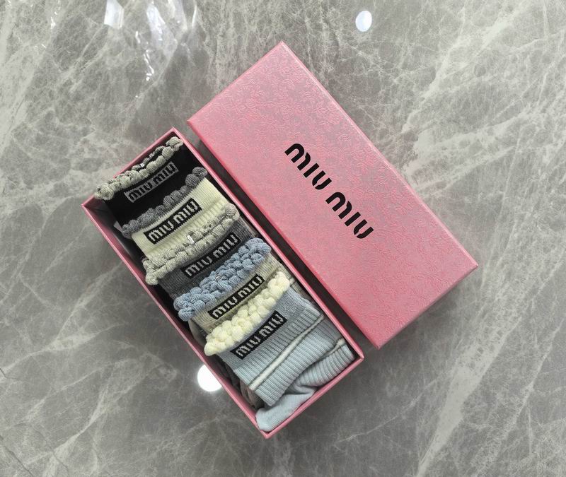 Miumiu socks QY (205)