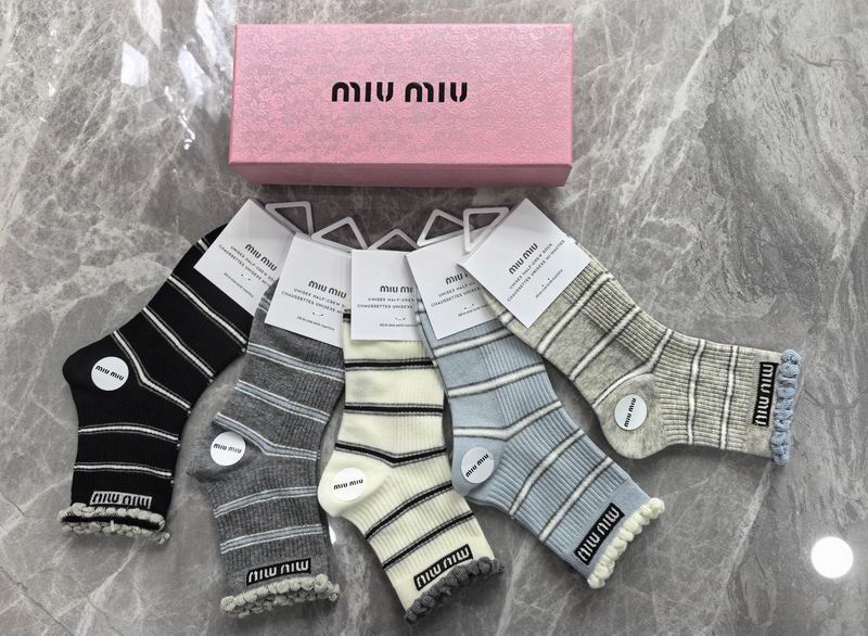 Miumiu socks QY (209)