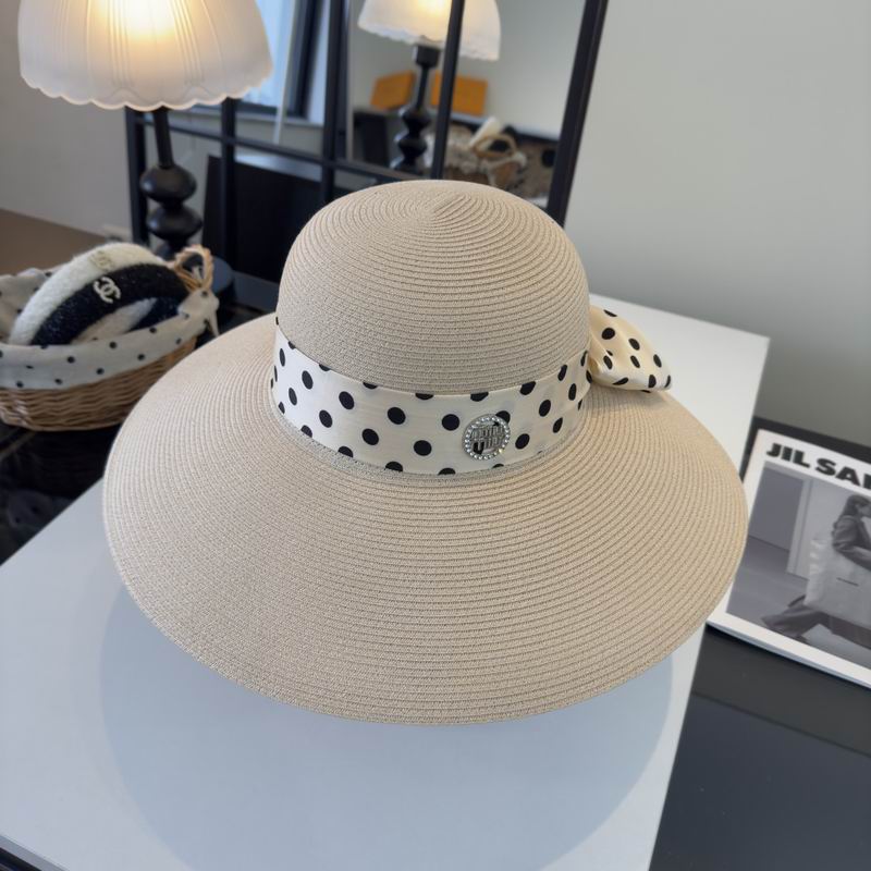 Miumiu top hat (402)