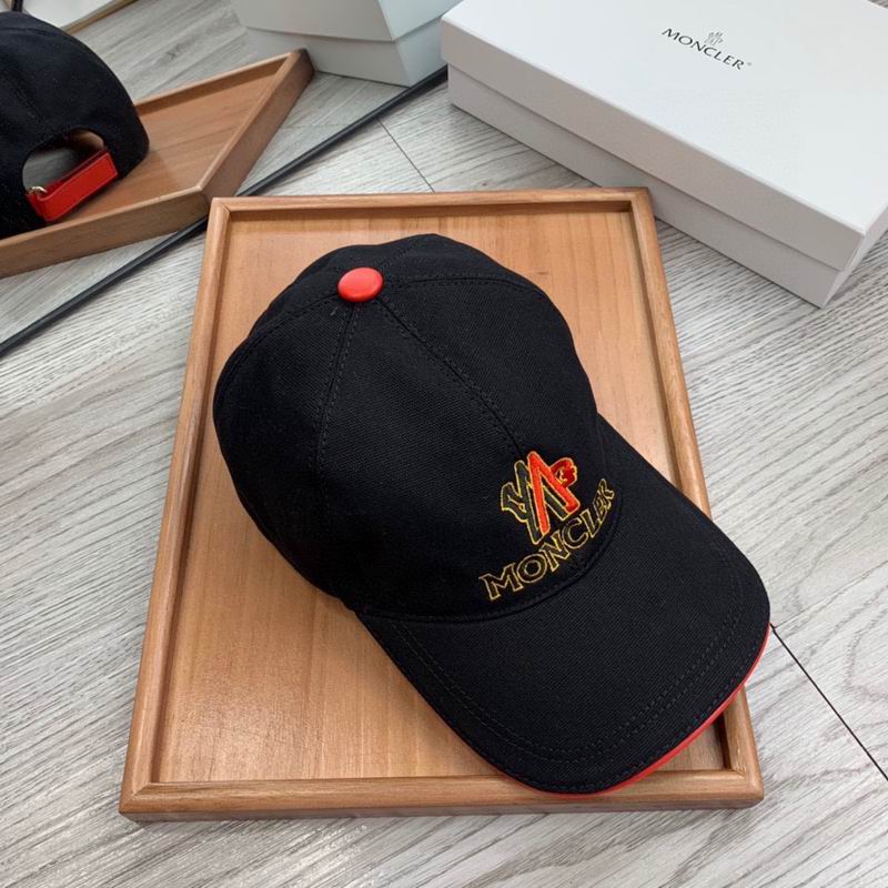 Moncler Cap (2007)