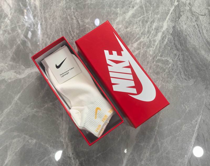 Nike socks QY (108)