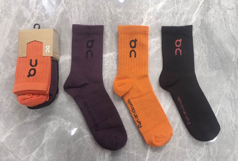 ON socks QY (179)