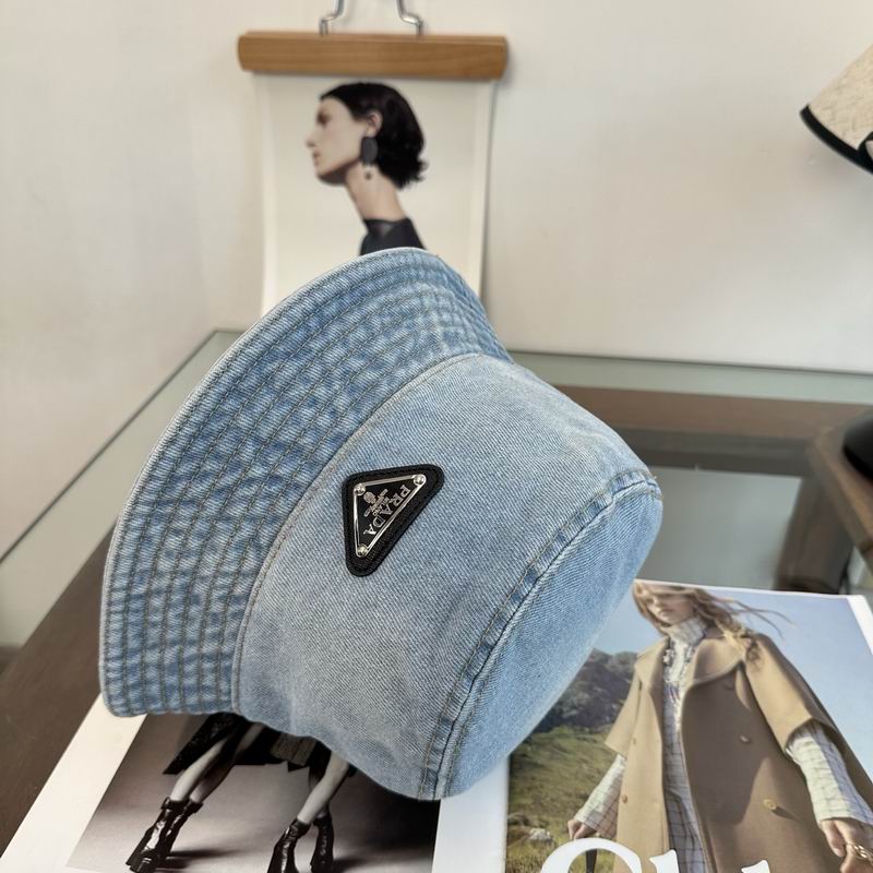 Prada Hat (304)