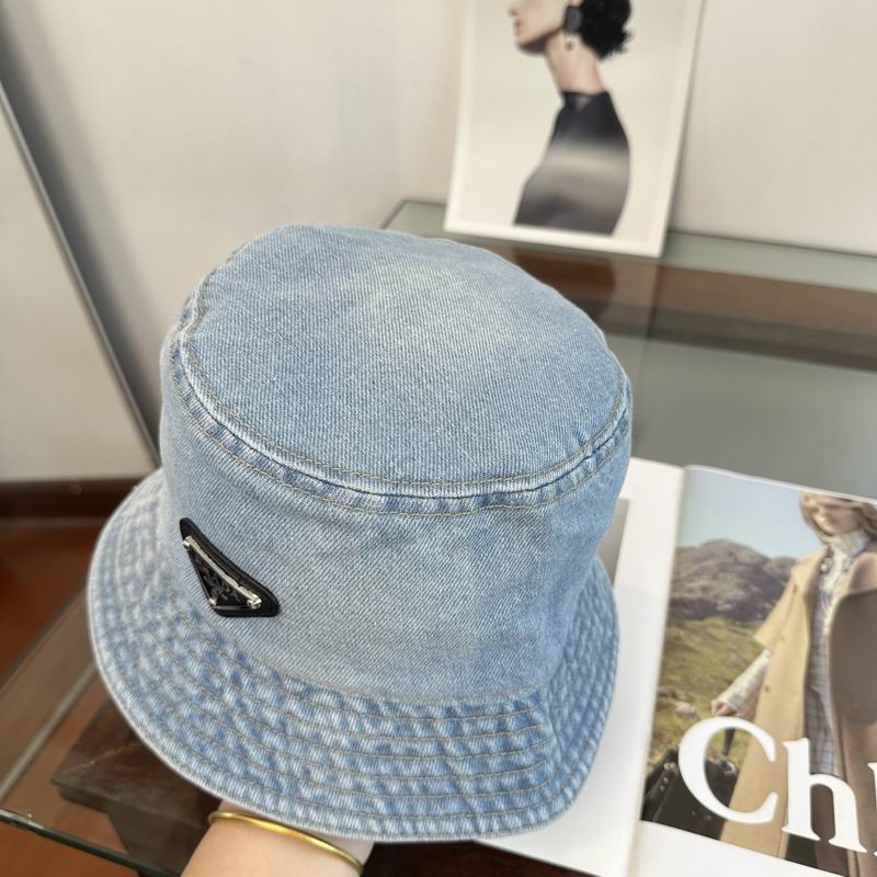 Prada Hat (305)