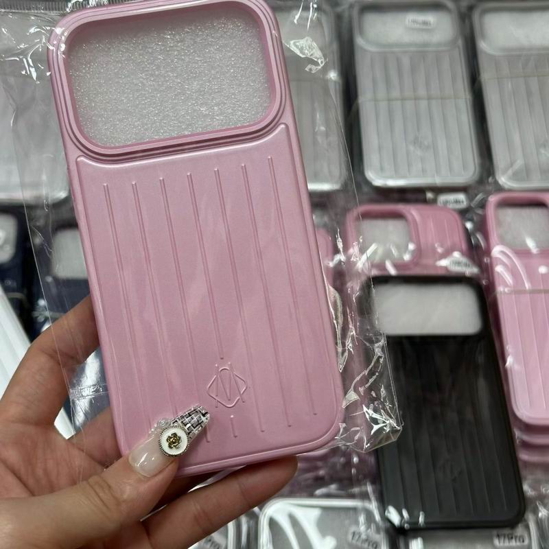 Rimowa phone shell 29 (4)