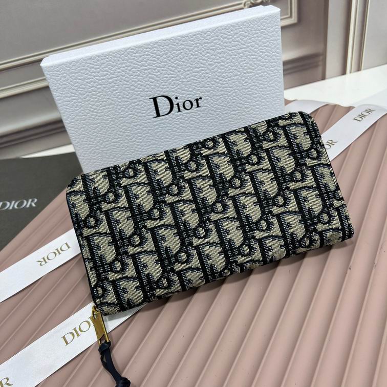Dior 666107 19x10x2.5cm zy