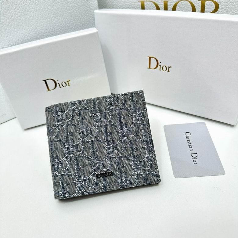 Dior D26 11x10x1.5cm zy