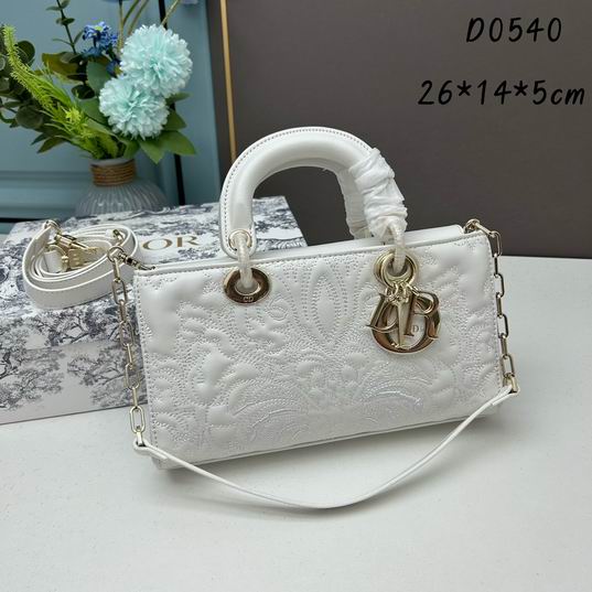Dior Lady D-JoyM0540 26x13.5x5cm ww