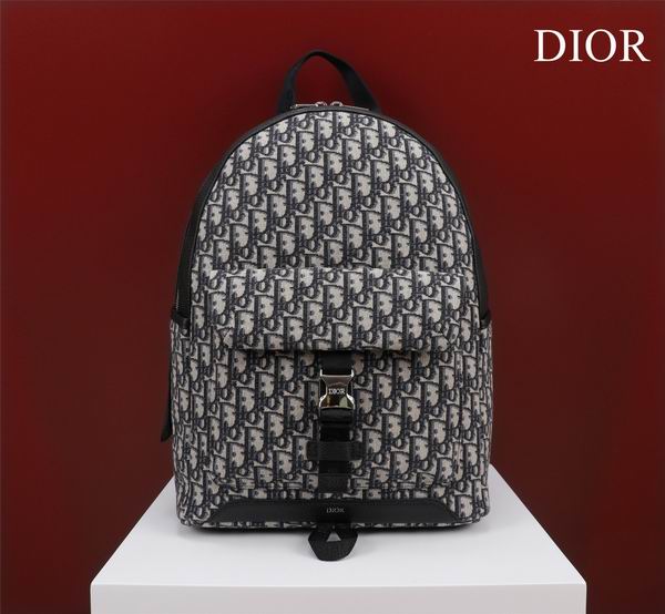Dior Explorer 012 42x30x14.5cm yz