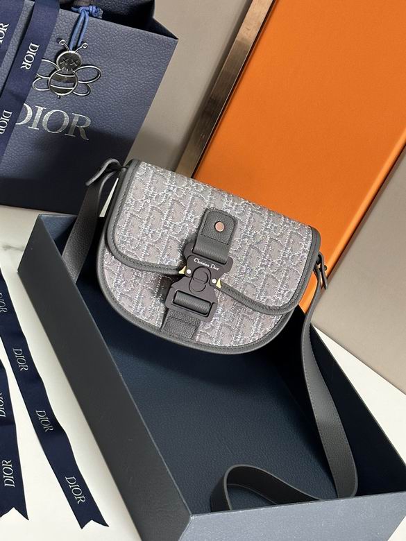 93352 20.5X16X5cm XM