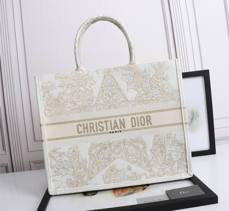 DIOR D1286 41.5x35x18cm yz
