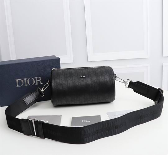 Dior Oblique roller 21x12.5x12.5cm wz