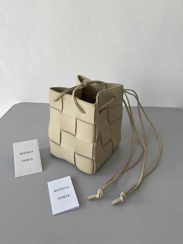 680218 18x14x14cm BG 2